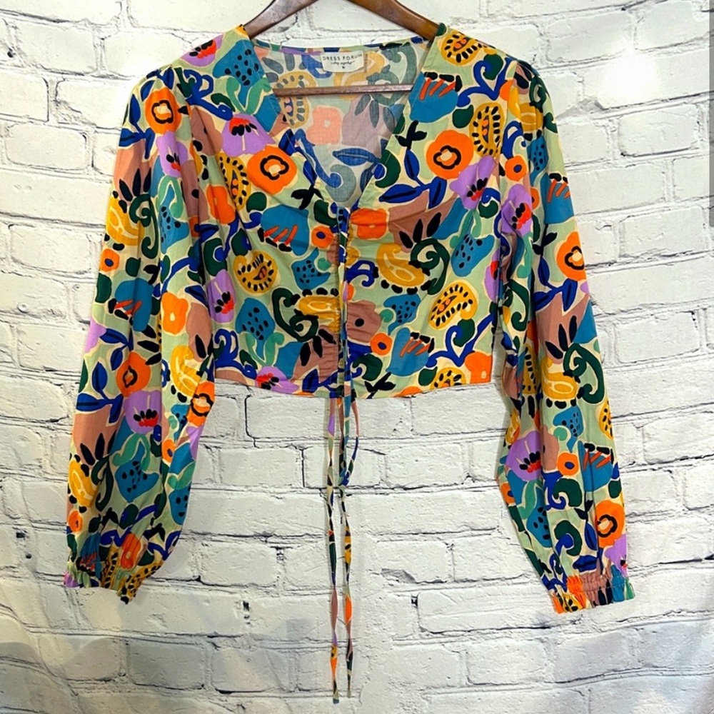 Dress Forum Floral Cropped Long Sleeve Puffed Sleeves Top Size Medium
